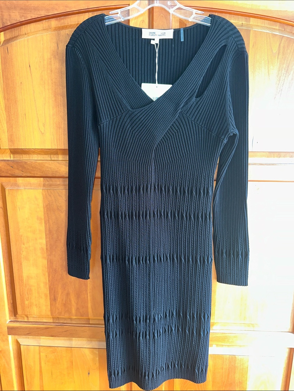Diane Von Furstenberg Black Ribbed Long Sleeve Knit Dress, Stunning! NWT, L $398